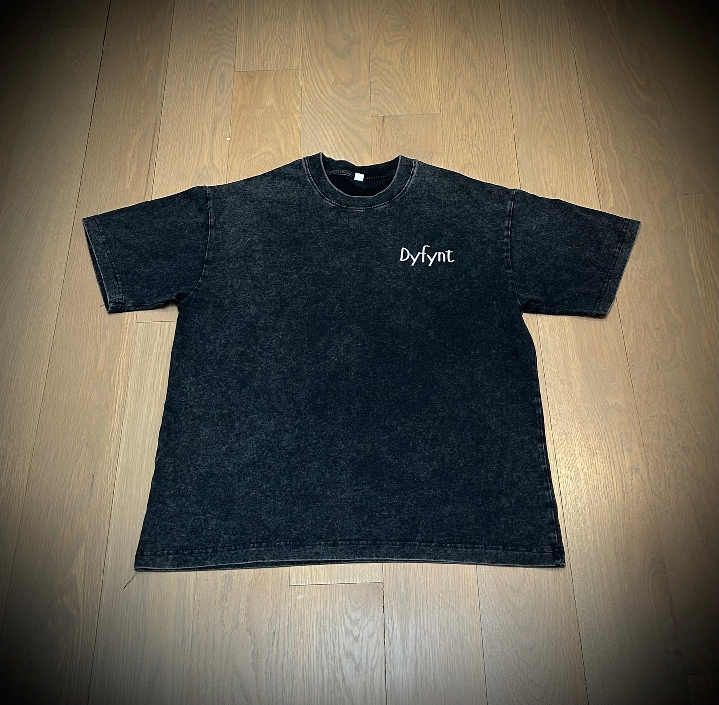 Dyfynt Acid Washed Tee