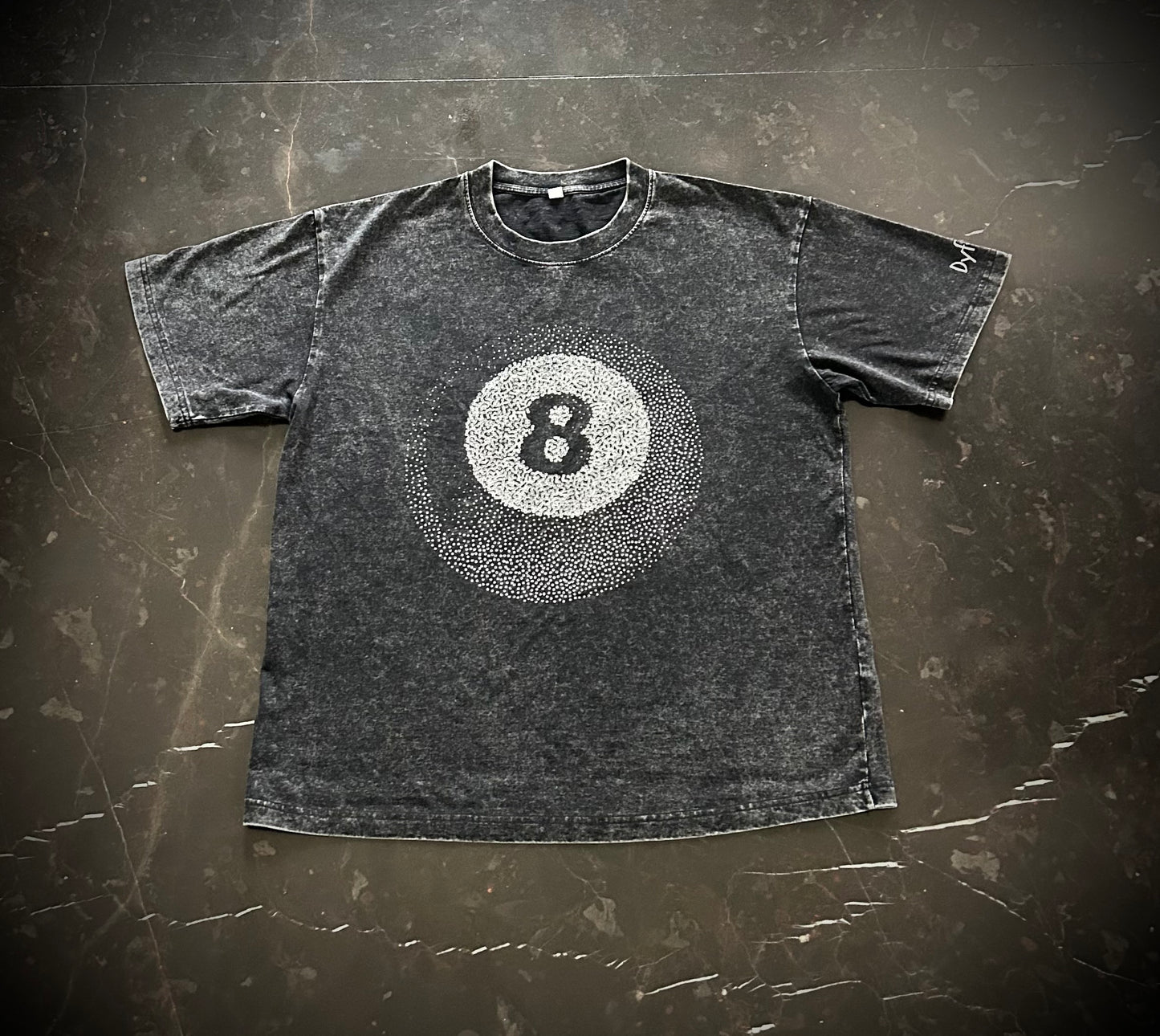 Dyfynt 8 Ball Acid Washed Tee